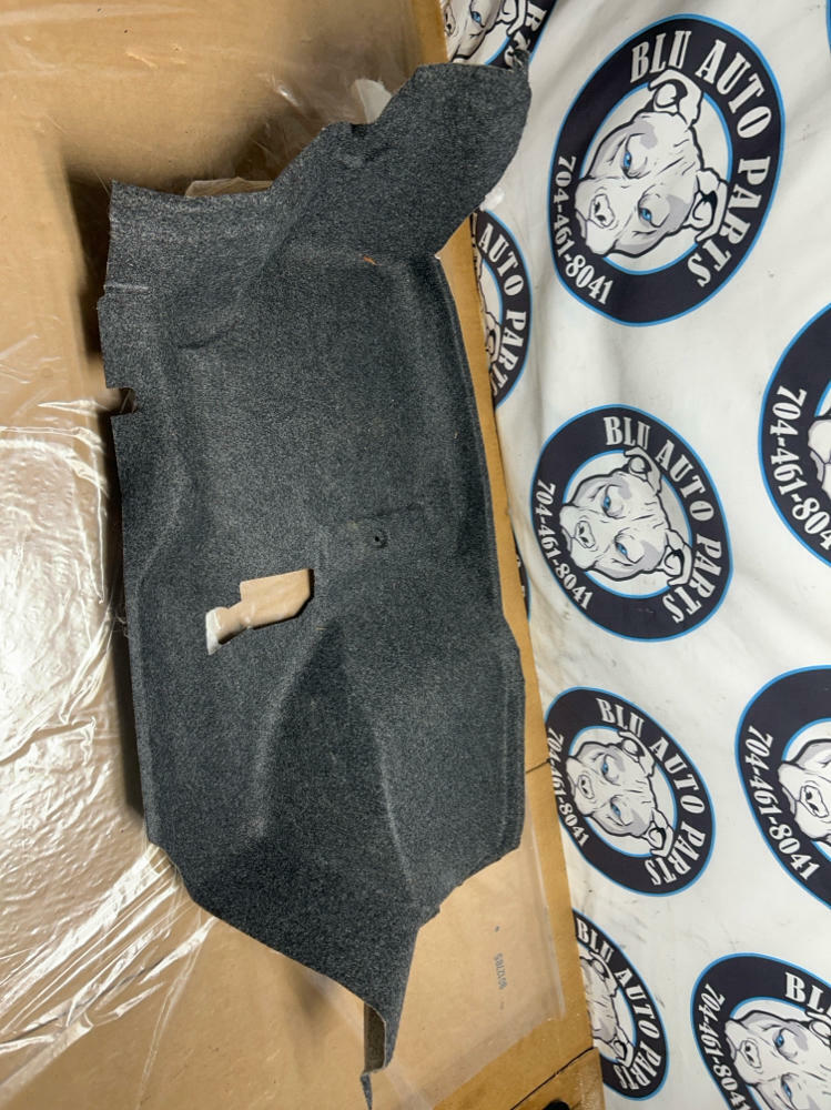 2007-09 Ford Mustang Shelby GT500 KR RH Trunk Interior- for Shaker Sub 263