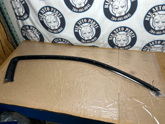 2007-09 Ford Mustang Shelby GT500 KR Window Frame Trim Pass. RH- for Coupe, 263