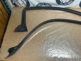2007-09 Ford Mustang Shelby GT500 KR Door Weather Stripping 16k Miles 263