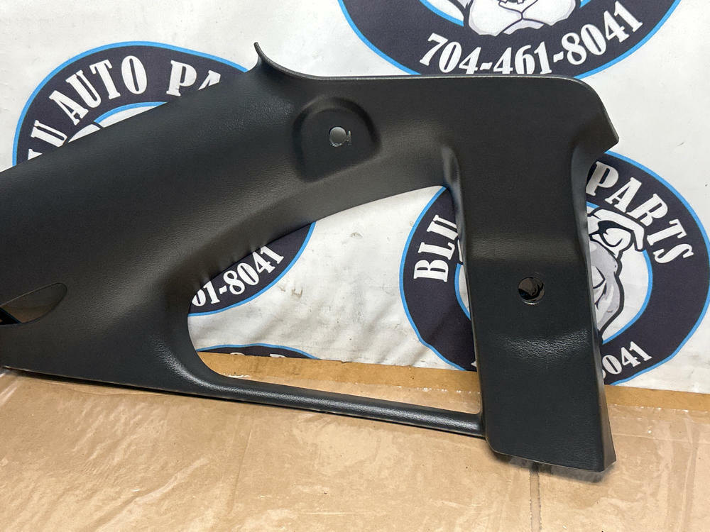 2003-04 Ford Mustang SVT Cobra Rear Int. Qrtr. Window Trim- Driver LH 270