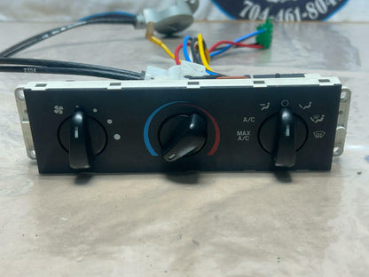 2003-04 Ford Mustang SVT Cobra HVAC Control Panel w/ Knobs- Low Miles 270