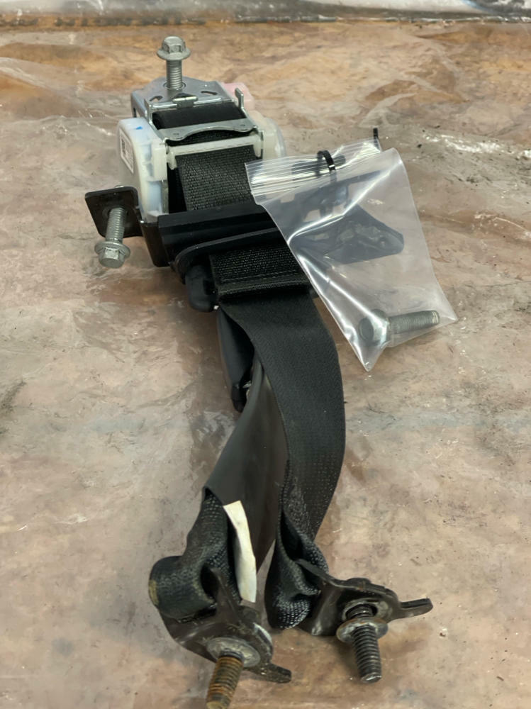 2015-17 Ford Mustang LH Driver Rear Seat Belt 264