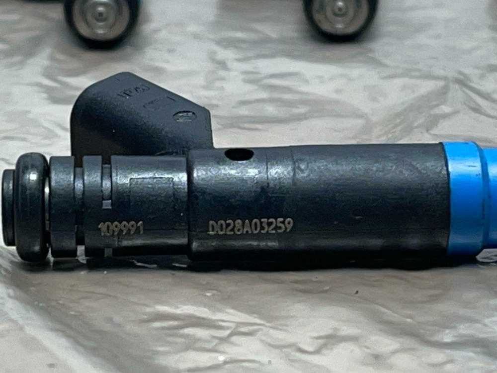 2003-04 Ford Mustang SVT Cobra 60 LBS Fuel Injectors Set- Low Miles 27 ...