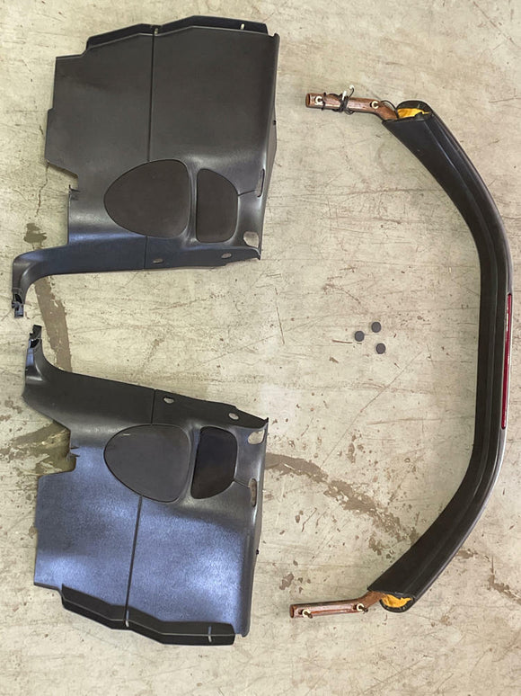 1999-04 Ford Mustang Convertible Styling Bar W/ Plastics Leather 245