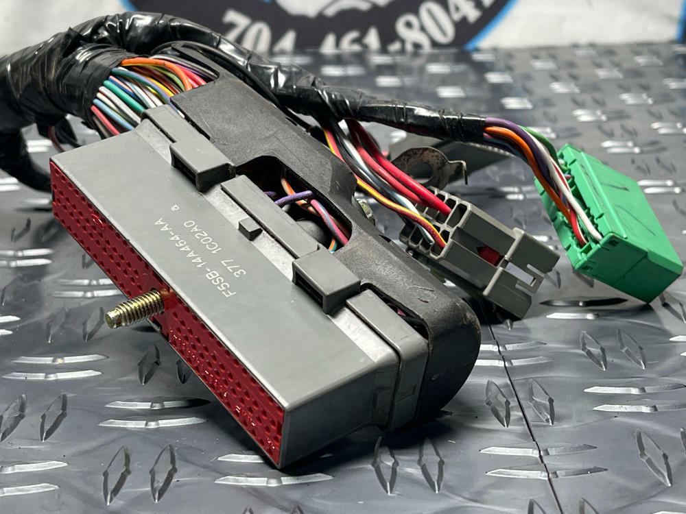 2001-04 Ford Mustang GT Saleen PCM ECU Harness 245