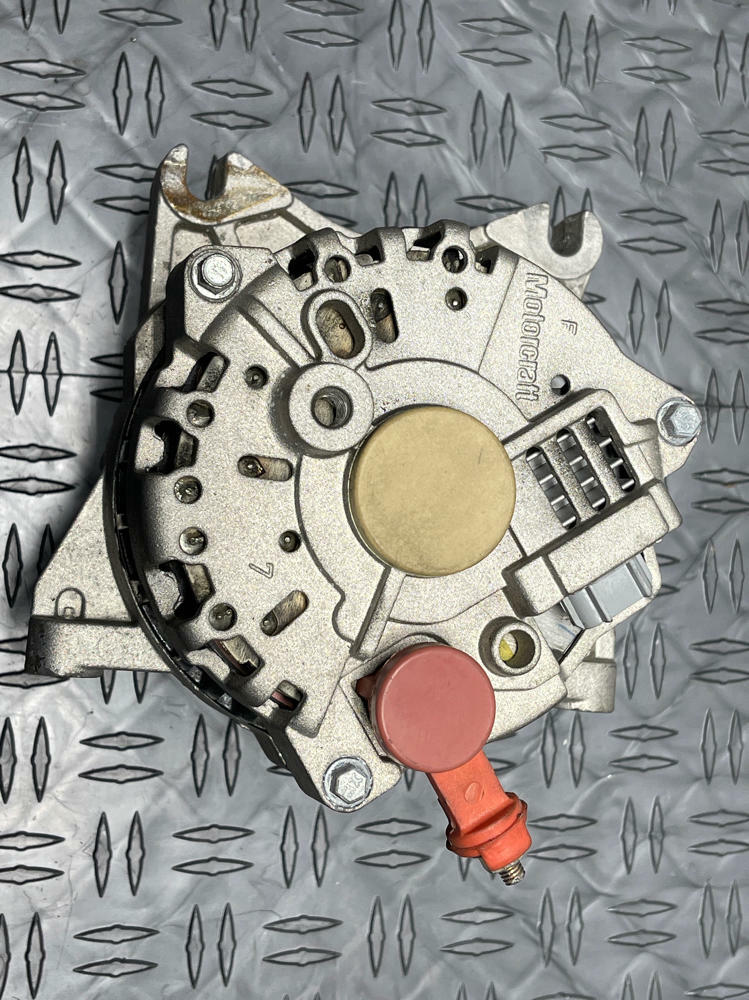 1999-04 Ford Mustang GT Alternator & Pulley 4.6 2V