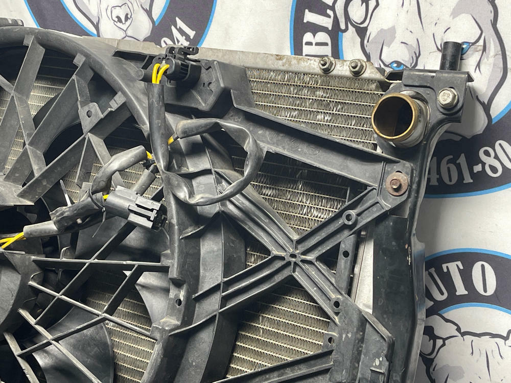2003-04 Ford Mustang SVT Cobra OEM Aluminum Radiator & Fan 255