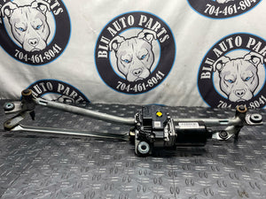 2015-17 Ford Mustang GT Wiper Arm Assembly 269