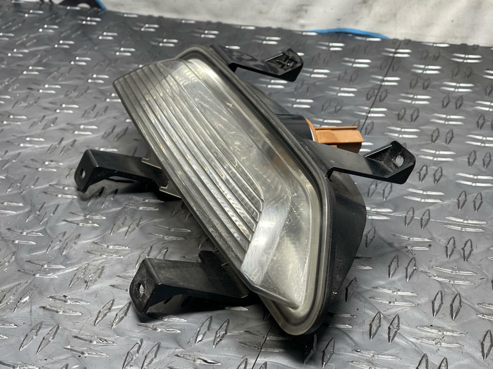 2015-17 Ford Mustang GT Reverse Light Housing 269