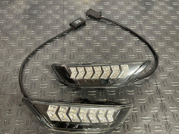 2015-17 Ford Mustang GT Aftermarket LED Turn Signals Pair LH/RH 268