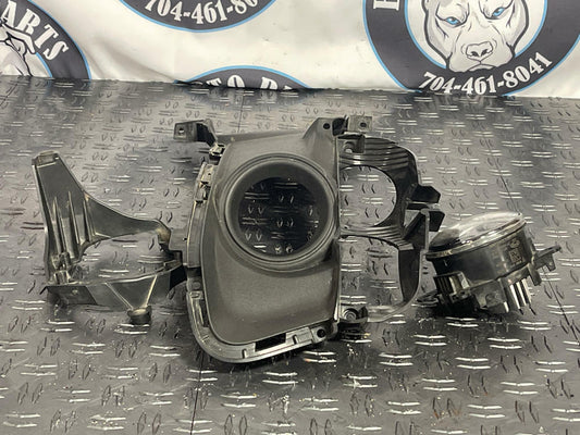 2015-17 Ford Mustang GT Front RH Fog Light & Bezel 268