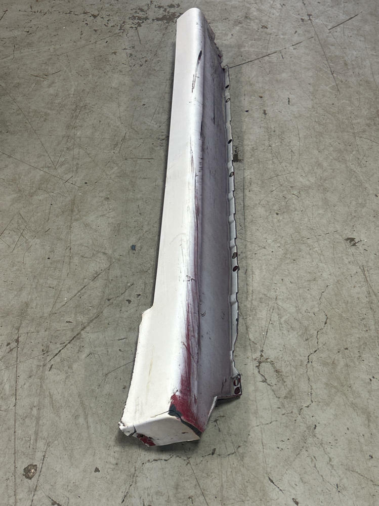 2003-04 Ford Mustang SVT Cobra Side Skirt RH Passenger Side  273