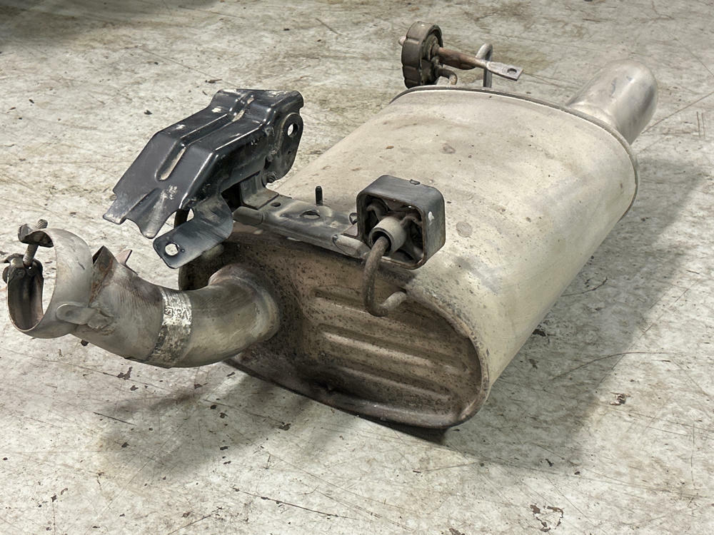 2013-14 Ford Mustang GT/CS OEM Mufflers LH RH Pair 259