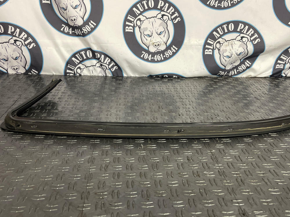 2011-14 Ford Mustang GT Passenger RH Upper Window Frame Trim- Black 259