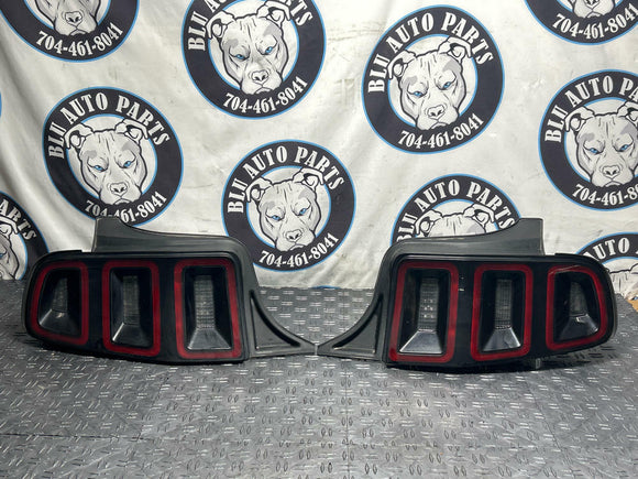 2013-14 Ford Mustang GT/CS OEM Taillights LH RH Pair 259