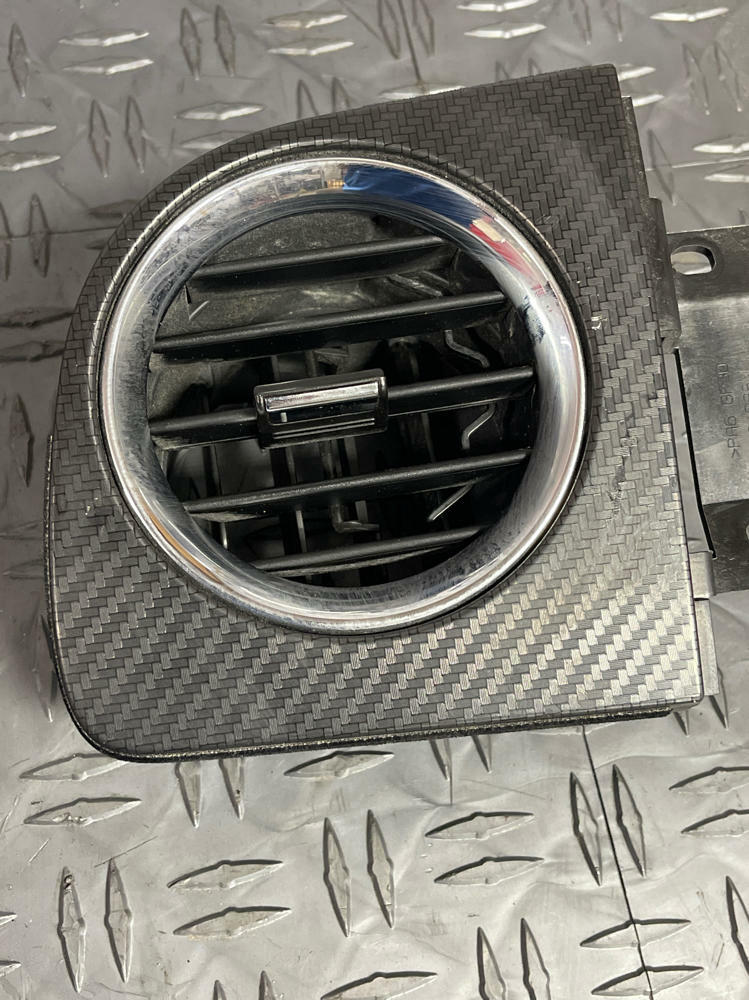 2013-14 Ford Mustang GT Passenger RH HVAC Dash Trim & Vent 259