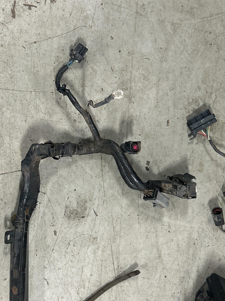 2003-04 Ford Mustang SVT Cobra OEM Distribution Harness *DAMAGED* 272
