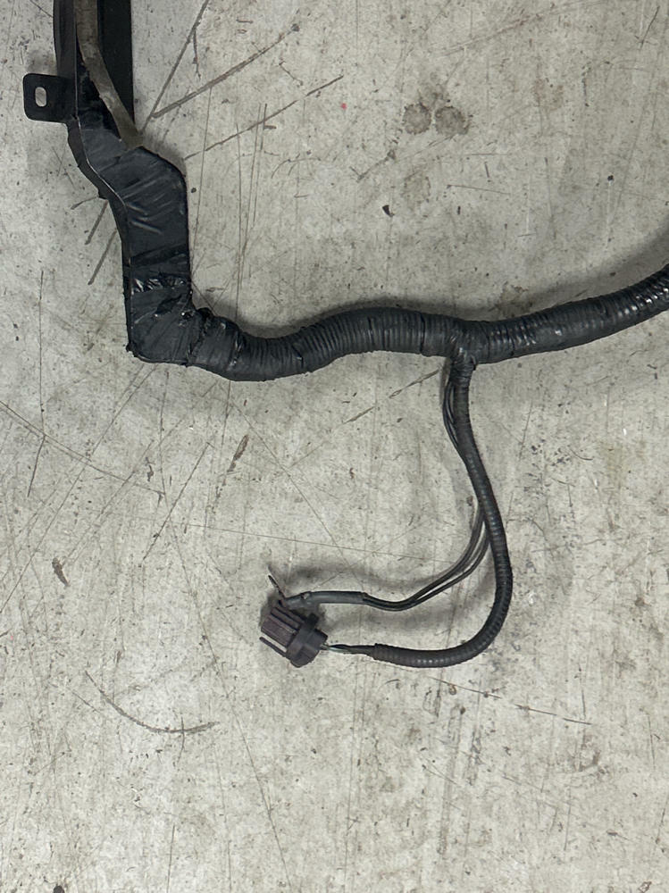 2003-04 Ford Mustang SVT Cobra OEM Distribution Harness *DAMAGED* 272