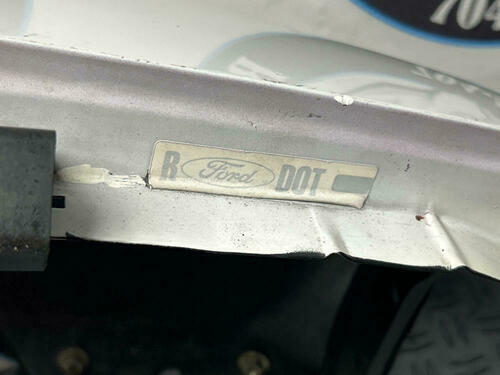 2003-04 Ford Mustang SVT Cobra Driver LH Fender OEM Ford 273