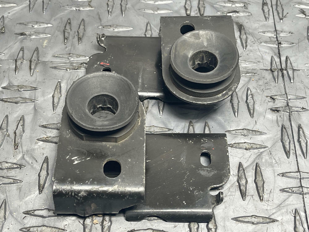 2003-04 Ford Mustang SVT Cobra OEM Upper Radiator Bracket Pair 273 ...