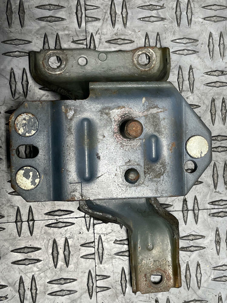 2003-04 Ford Mustang SVT Cobra Engine Mounts 4.6 Low Miles 273