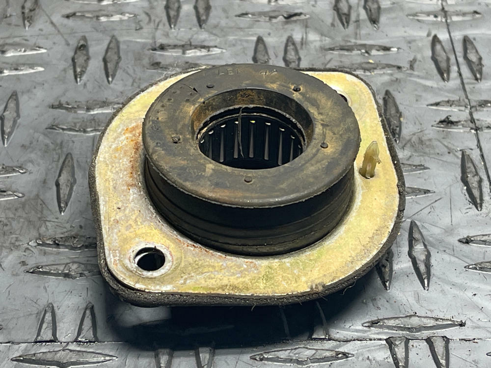 2003-04 Ford Mustang SVT Cobra OEM Steering Donut 273