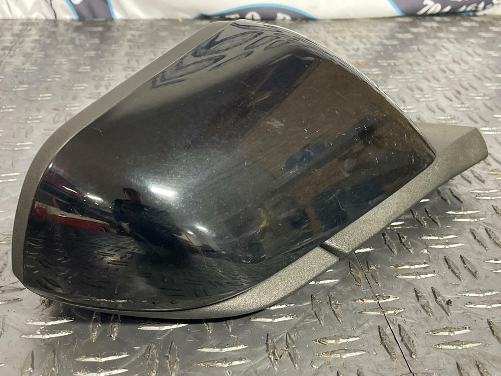 2015-23 Ford Mustang Passenger RH Base Model Mirror Assembly (Paint Code G1) 274