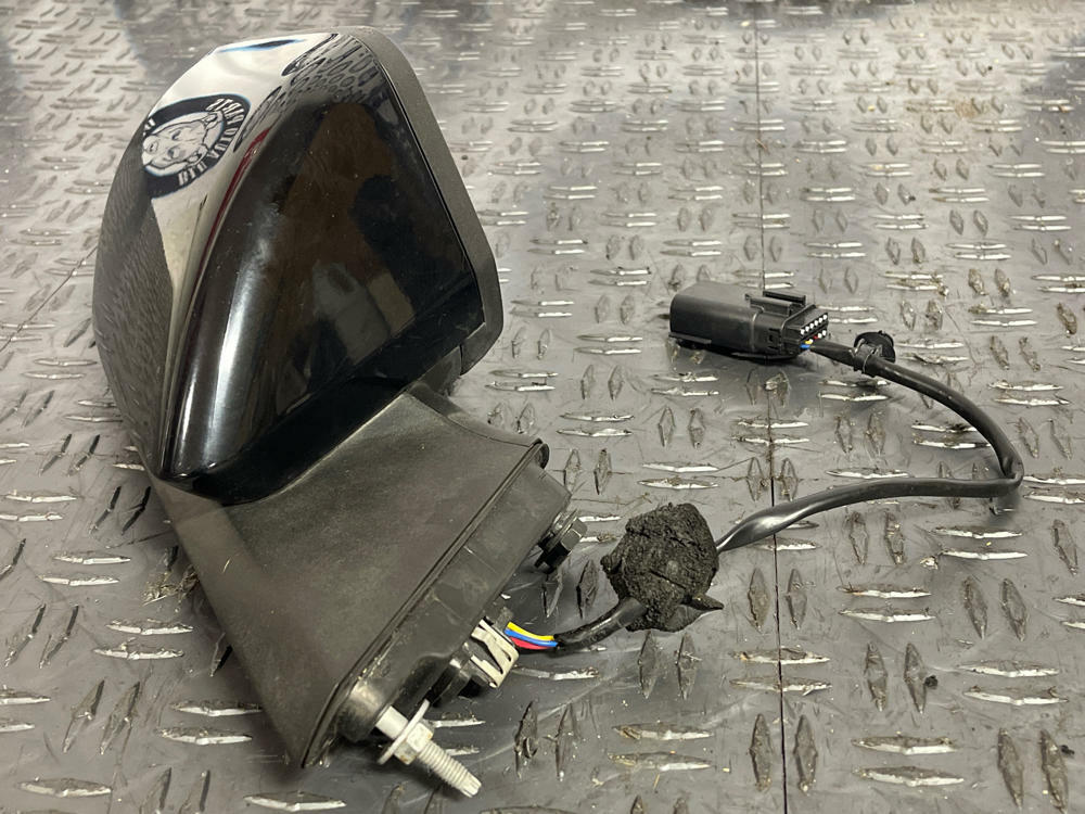 2015-23 Ford Mustang Passenger RH Base Model Mirror Assembly (Paint Code G1) 274