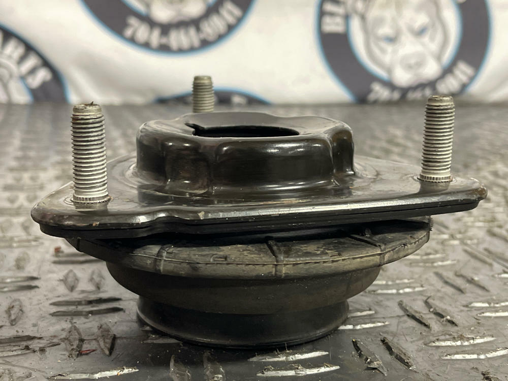 2015-23 Ford Mustang GT OEM Strut Hat RH/LH 249