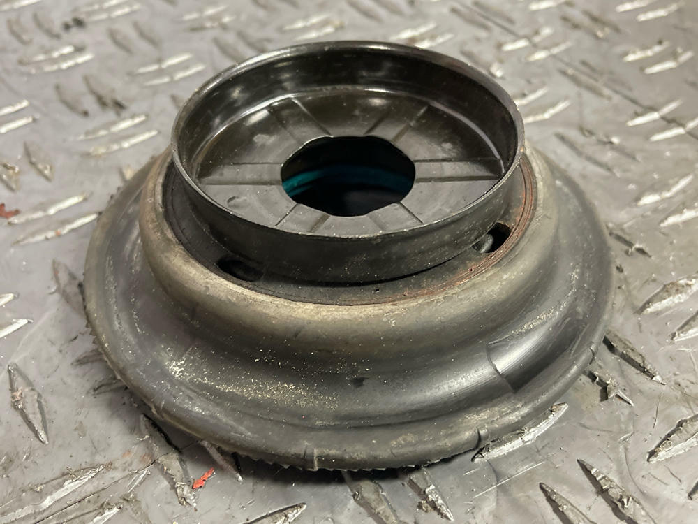 2015-23 Ford Mustang GT OEM Strut Hat RH/LH 249