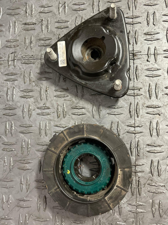 2015-23 Ford Mustang GT OEM Strut Hat LH/RH 249
