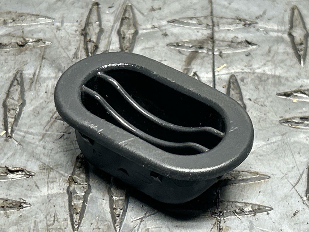 2003-04 Ford Mustang SVT Cobra Coin Tray 276