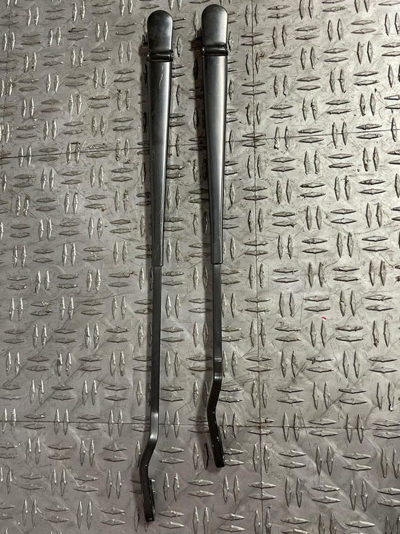 2003-04 Ford Mustang SVT Cobra Wiper Arms OEM 276