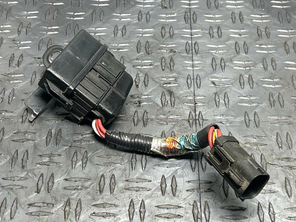 2003-04 Ford Mustang SVT Cobra Heat Exchanger/Fan Relay Module 276