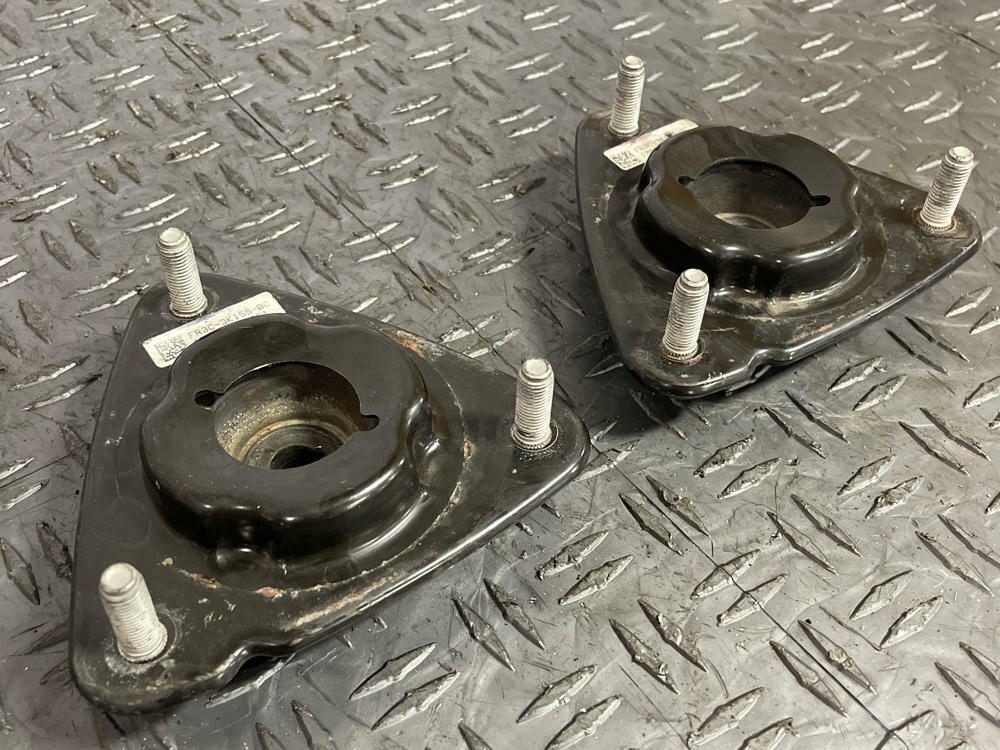 2015-23 Ford Mustang Strut Tops Pair LH RH