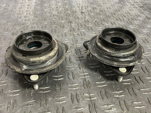 2015-23 Ford Mustang Strut Tops Pair LH RH