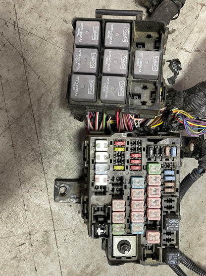2011-12 Ford Mustang GT Engine Bay Wire Harness Fuse Box CR3T-14290-FG