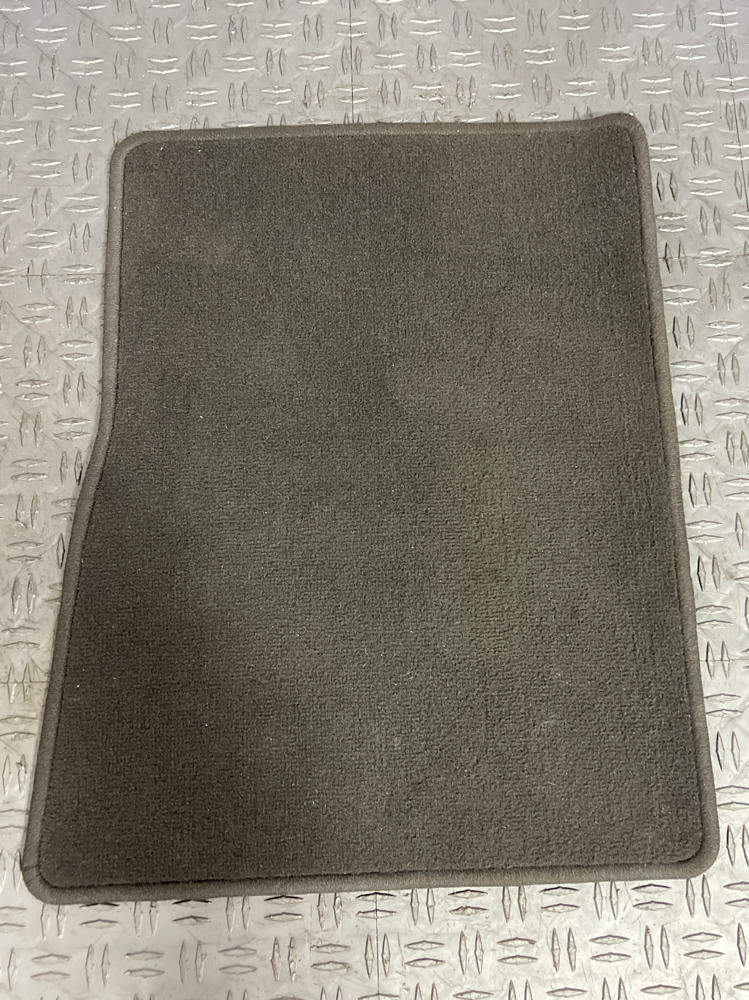 2011-12 Ford Mustang Floor Mat Set Low Mile Car  266