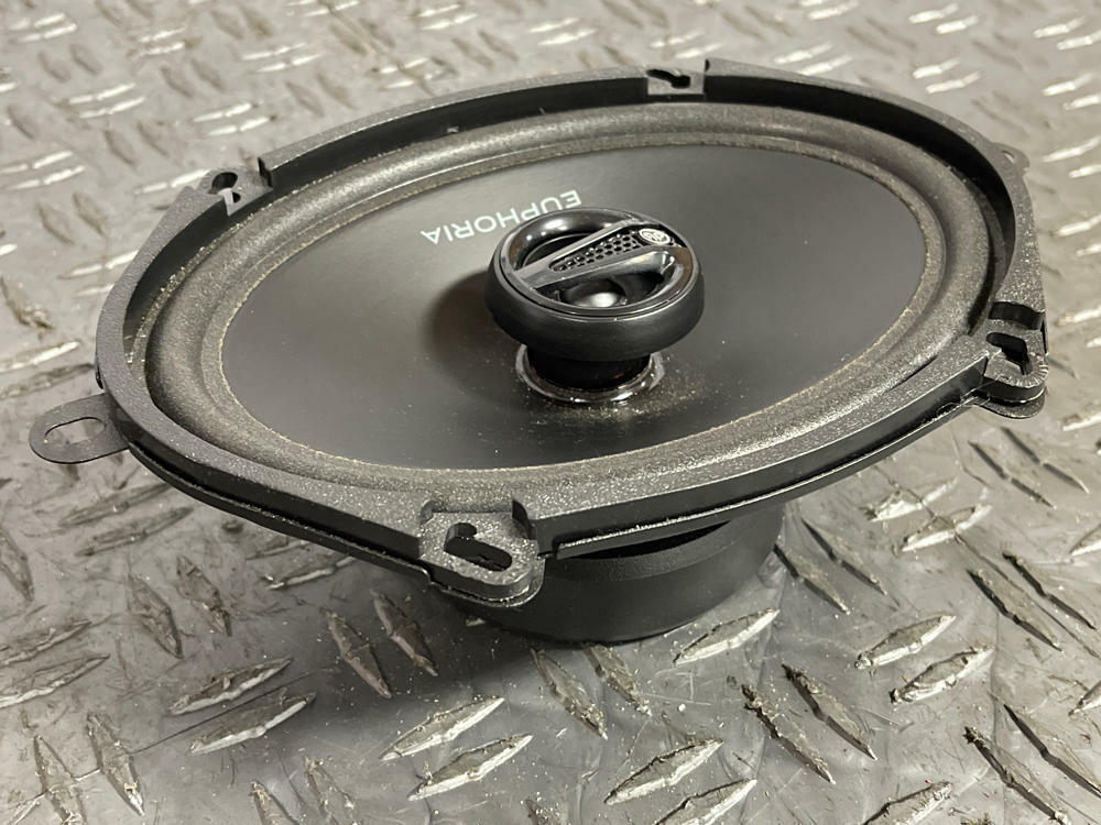 Euphoria ES 557 65 Watt 5x7 2 Way Speakers Pair