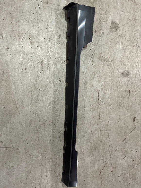 2018-23 Ford Mustang GT OEM Passenger RH Side Skirt (CODE HY) 275