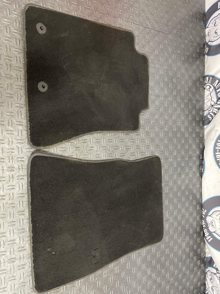 2018-23 Ford Mustang GT OEM Floor Mats- ONLY 11k Miles 275