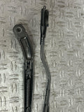 2018-23 Ford Mustang GT Exterior Wiper Arm Pair 275