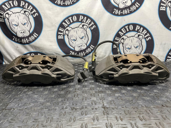 2015-23 Ford Mustang GT OEM Front Brake Caliper Pair- Base S550 258