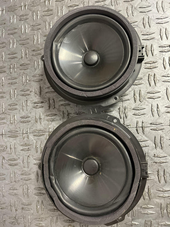 2015-23 Ford Mustang GT OEM Front Door Speakers Pair 249