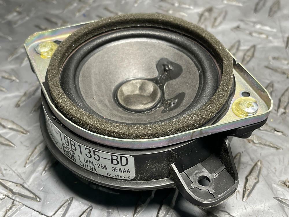 2015-23 Ford Mustang GT OEM Door Tweeter Pair 258