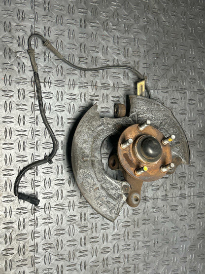 1999-04 Ford Mustang GT/Bullitt Front LH Driver Spindle Assem. 271