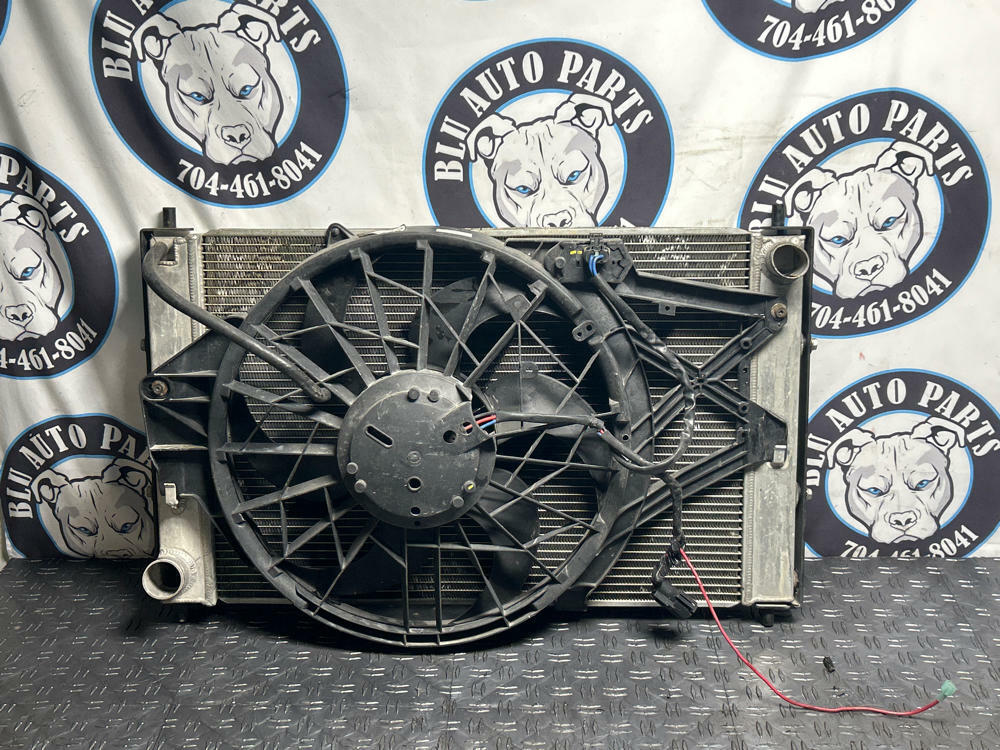 1999-04 Ford Mustang GT/Bullitt Mishimoto Radiator & Fans Assembly 271