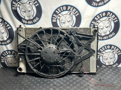 1999-04 Ford Mustang GT/Bullitt Mishimoto Radiator & Fans Assembly 271