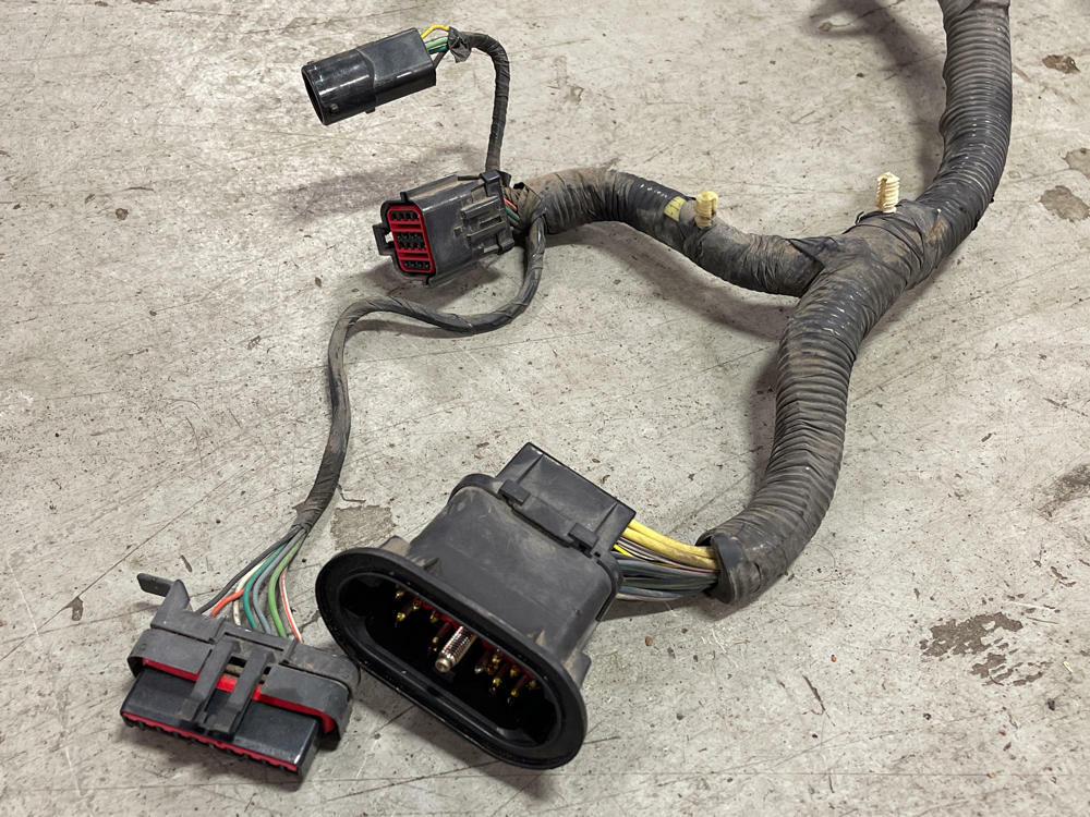 1999-04 Ford Mustang GT/Bullitt Engine Bay/Fuse Box Harness- for 2V 271
