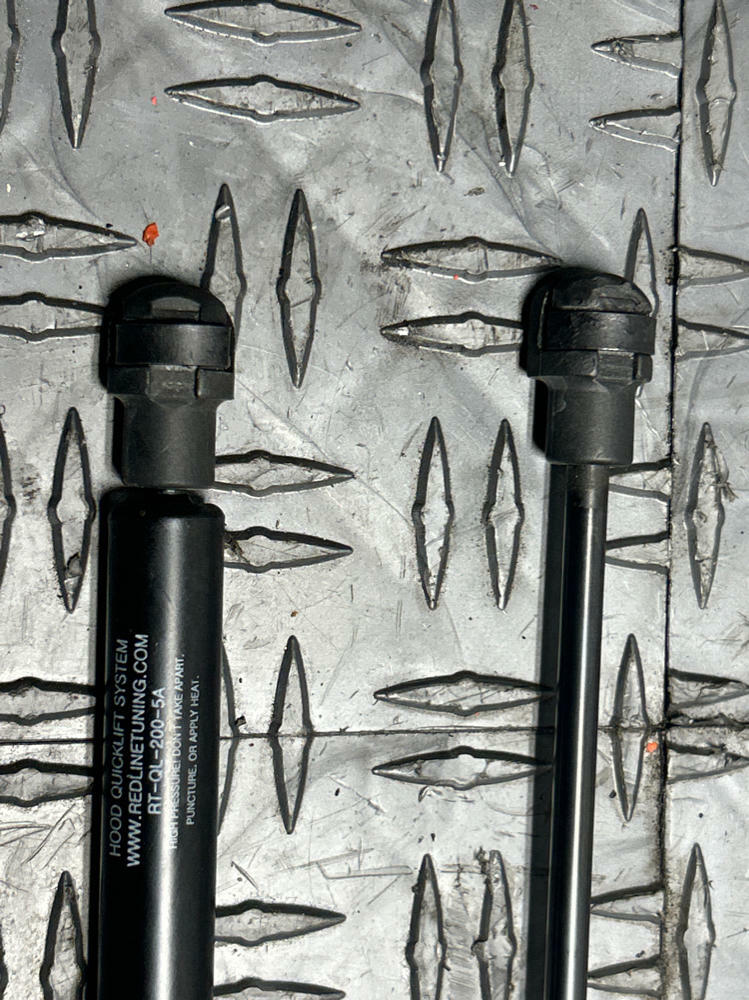 1999-04 Ford Mustang GT/Bullitt Hood Struts Pair- RedLine Tuning 271